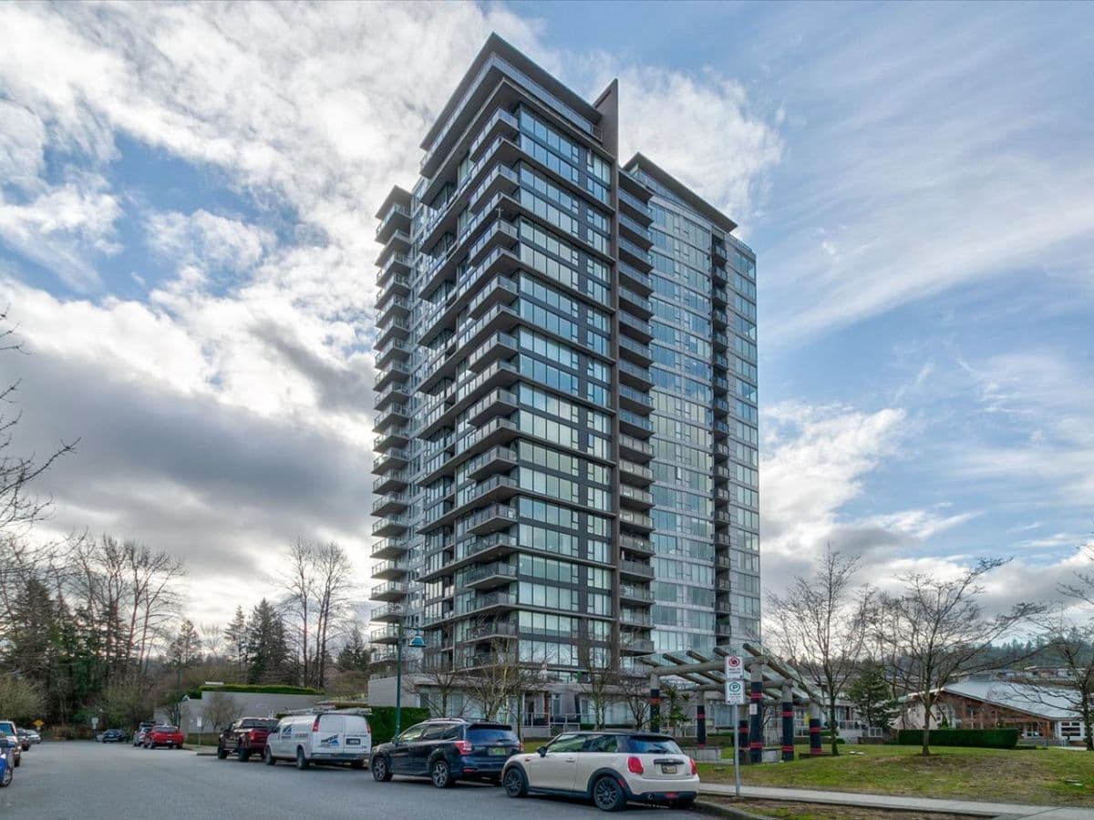 651 Nootka Way, Port Moody (2 Bed)